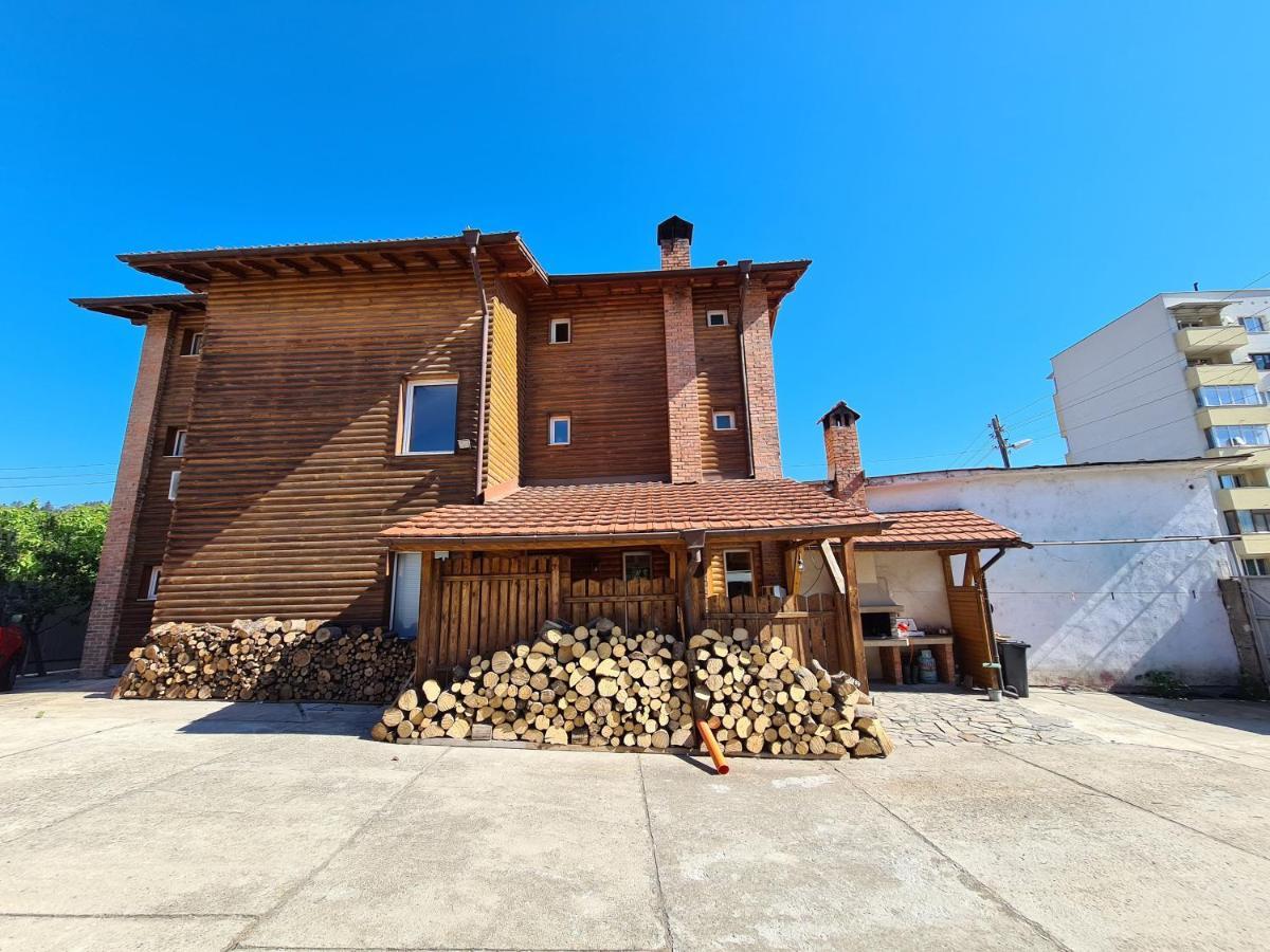 Villa Mura 拉兹洛格 外观 照片